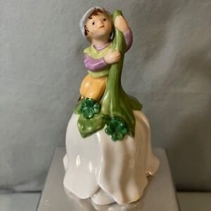 Fairy Figurine Bell Vintage 1983 by Avon Made in Taiwan 4.5"‎